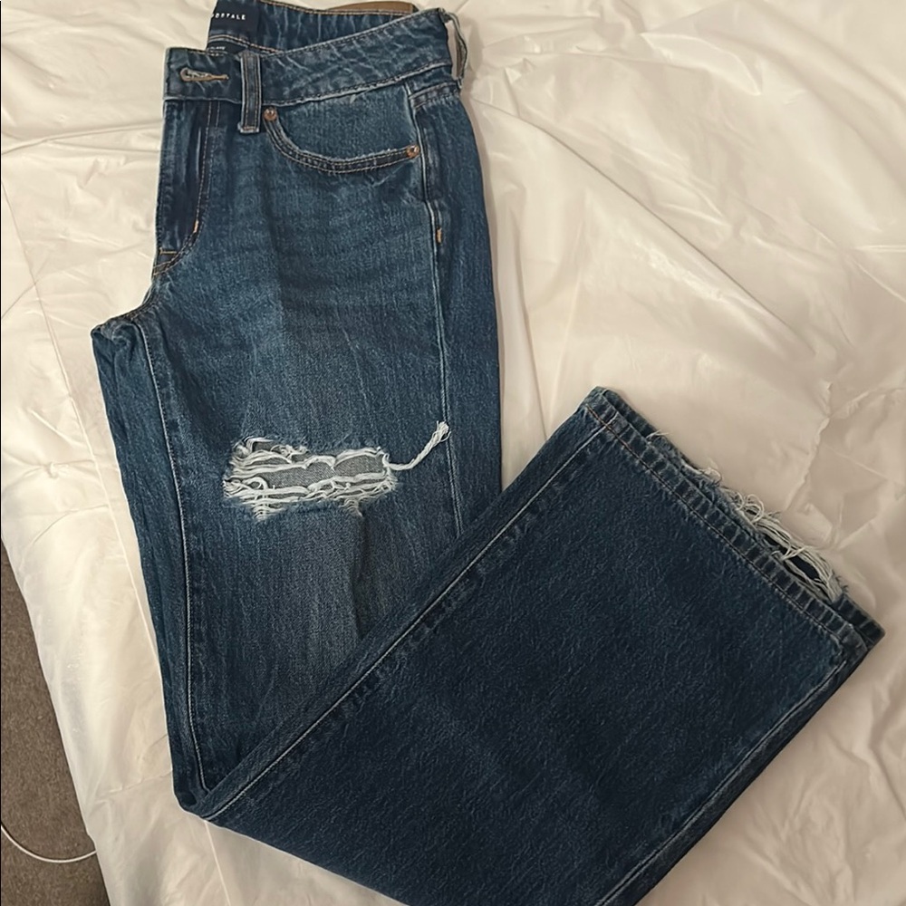 Brand new!! Aero Distressed Blue Jeans